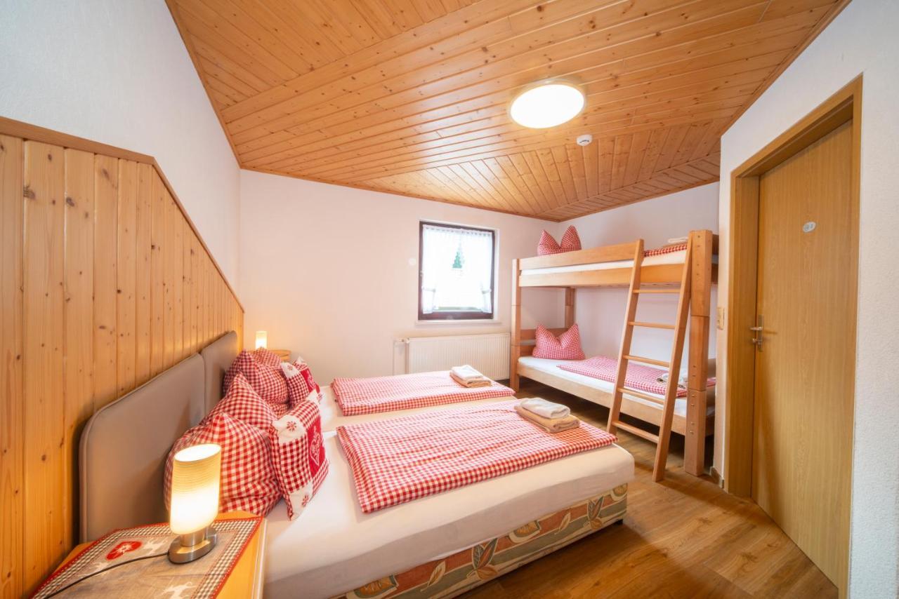 Appartements Und Ferienhaus Gasthof Kanzlersgrund Oberhof  Esterno foto
